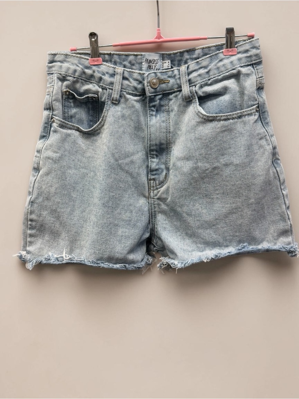 Princess Polly Light Wash Distressed Denim Shorts Size 4